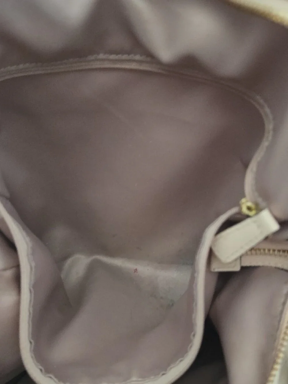 Coach Cream Leather Shoulder Bag with Gold Hardware